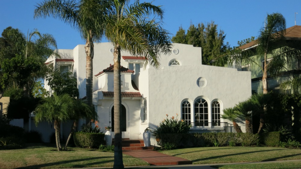 Mission Revival architecture and the home