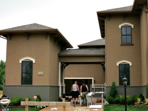 A porte cochere at the 2013 Parade of Homes in Jerome Village